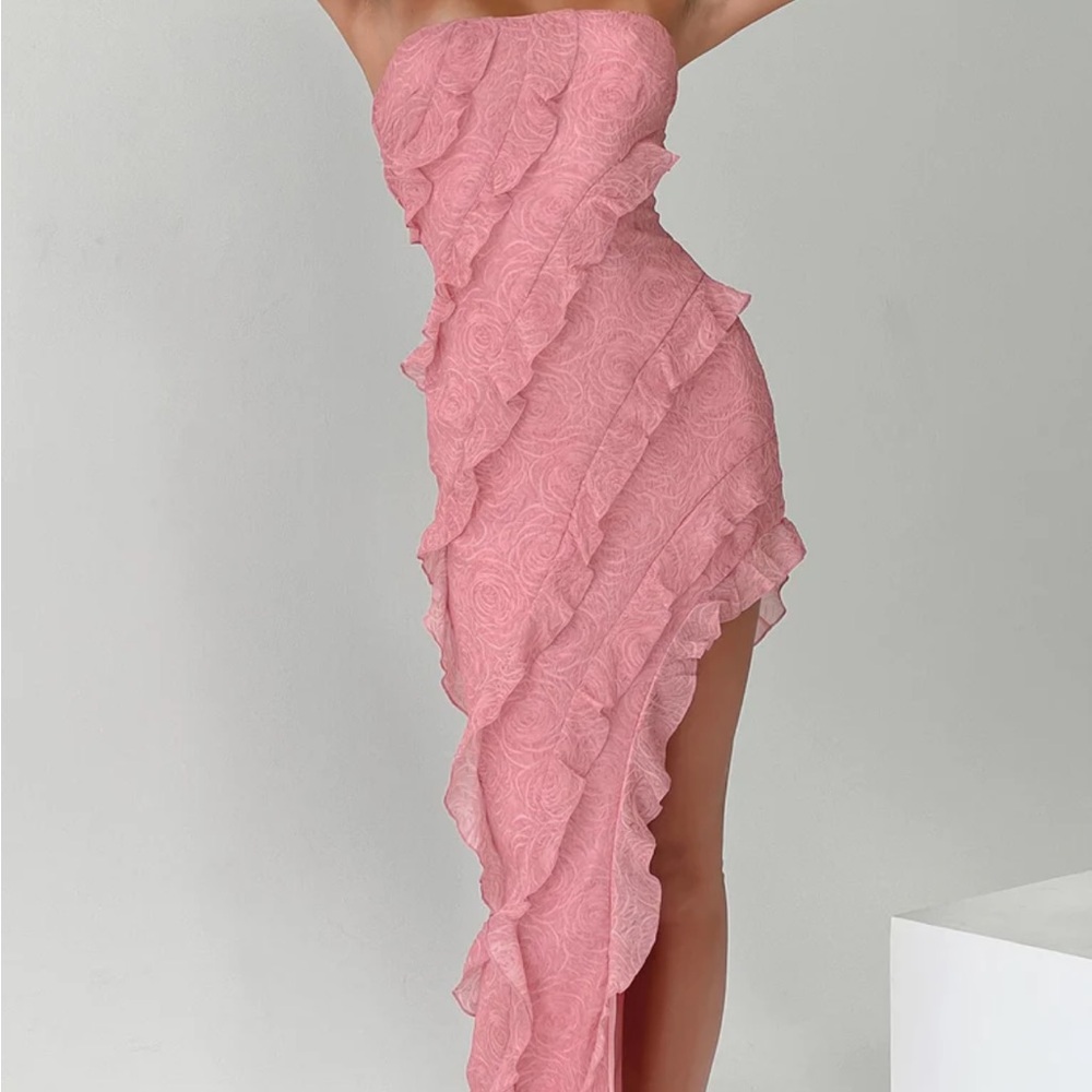 ELESTRIA STRAPLESS MIDI DRESS PINK - Princess Polly
